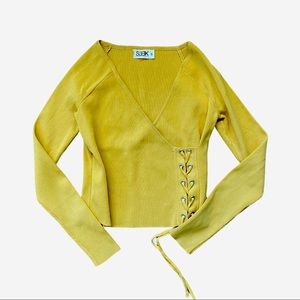 Long Sleeve Knit Lace-up Top